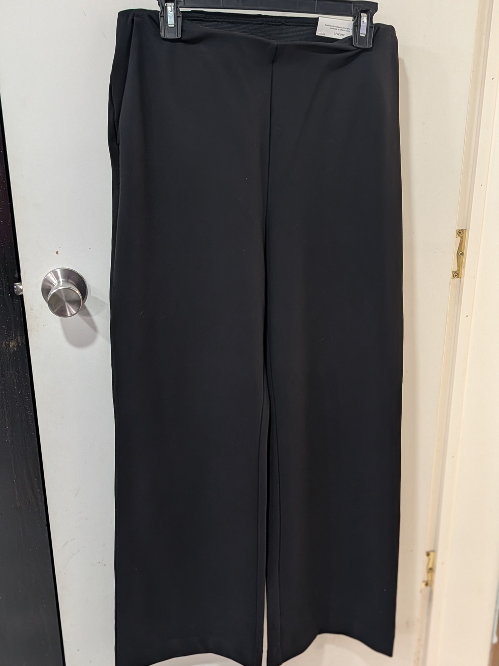 Chico's Black Wide Leg Slimming Trousers